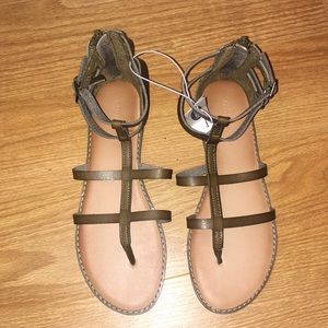 Old Navy Strappy Zip-Back Gladiator Sandals